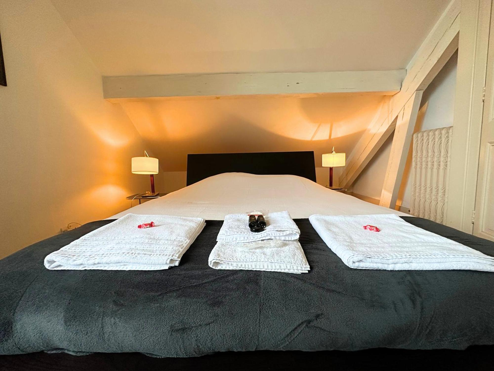 Villa Rennaissance - Proche Mer - Parking - Menage & Linge Inclus La Rochelle  Exterior foto